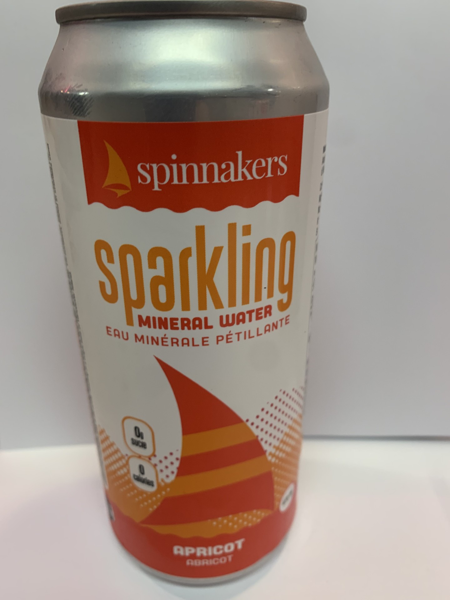 Sparkling Water – Spinnakers Apricot